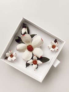 Red Tipped White Flower Tooled Leather Brooch Set